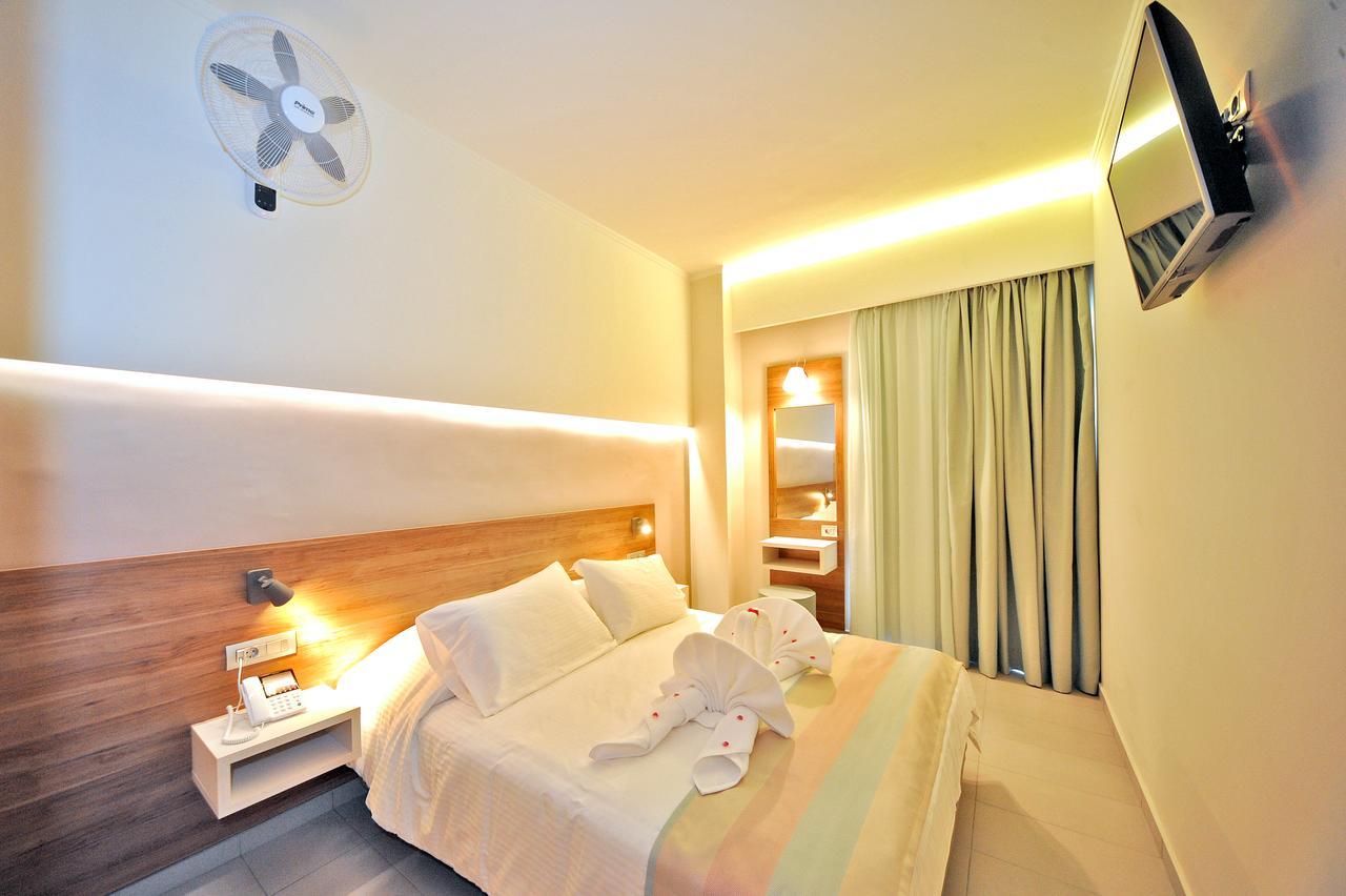 העיירה קוס Astron Suites & Apartments מראה חיצוני תמונה